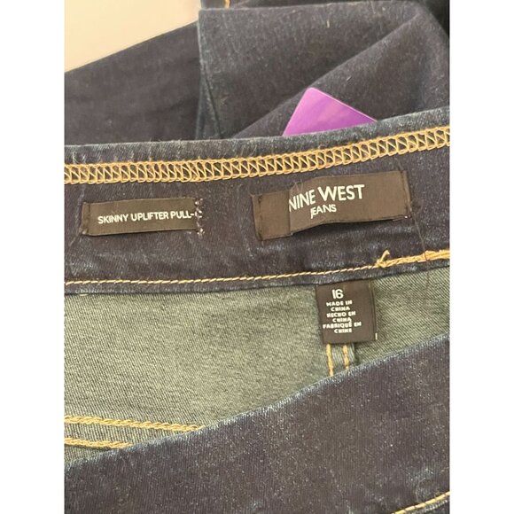 Nine West Skinny Uplifter Pull On Women's PLUS Size 16 Jeans Hyper Stretch Denim - Picture 3 of 8